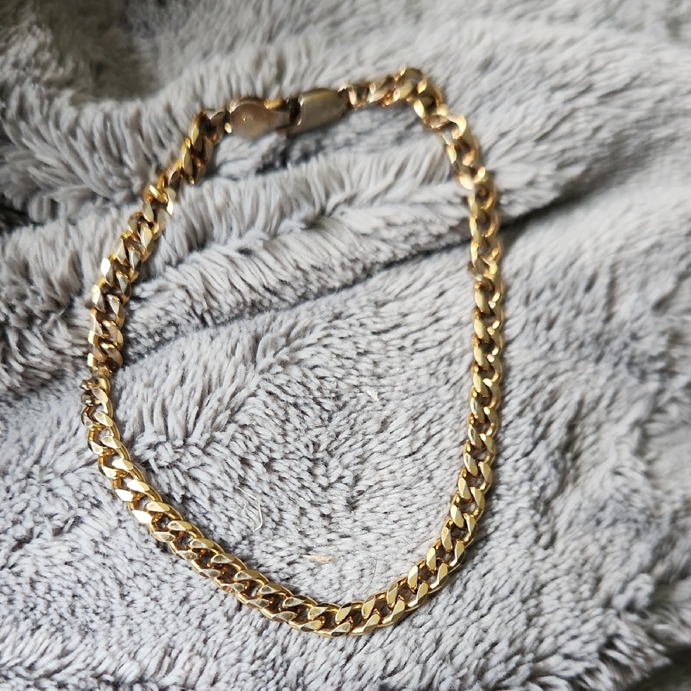 Gold Chain Bracelet